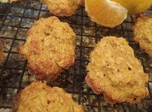 Una foto de Galletas de avena y mandarina 🍊