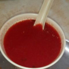 A picture of Tomato soup.