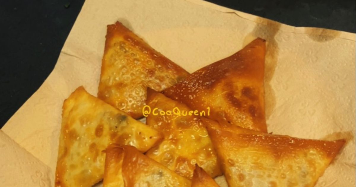 Samosa Daging Cabe Ijo