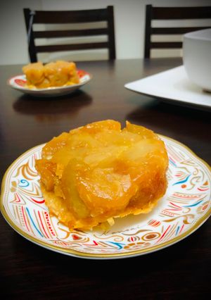 Una foto de Tarta de manzana Japonés Tarte Tatin🇺🇾🇯🇵タルトタタン