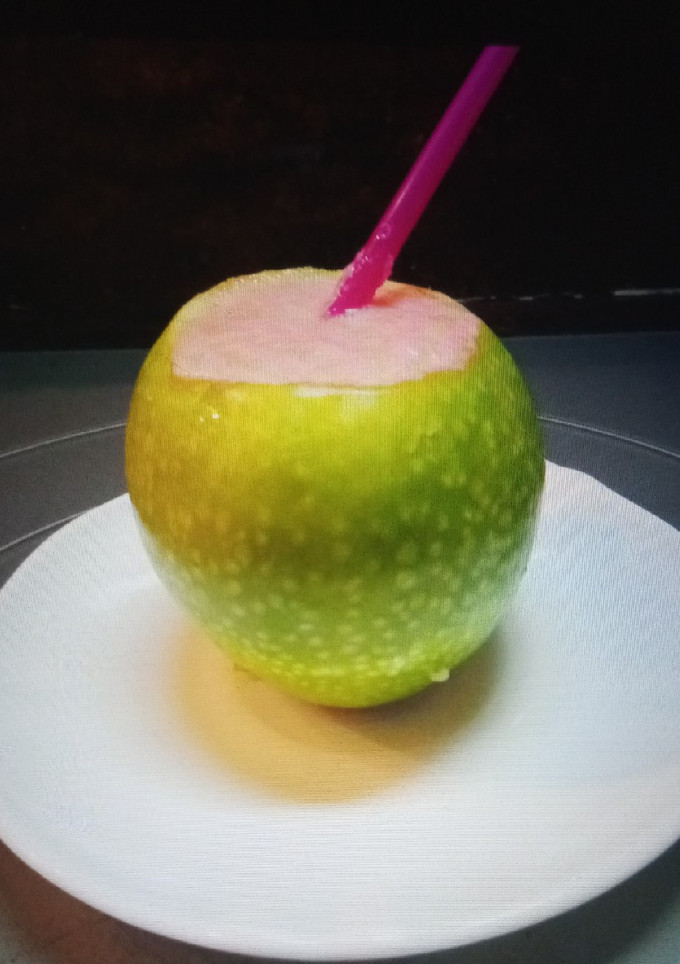 Una foto de Cóctel Manzana Cris