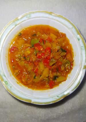 A picture of Vegetable sauce.