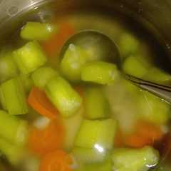 รูปของ Sayur bening oyong dan wortel