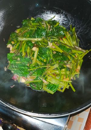 Foto resep Tumis Kangkung Wenak Mantul