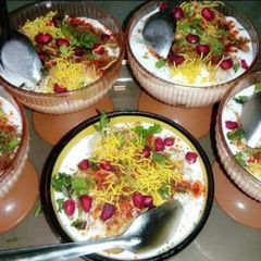 A picture of Dahi vada.