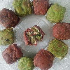 A picture of Colourful paneer veg parcel.