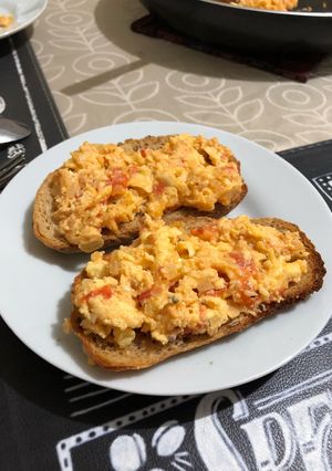 Una foto de Huevos Pericos a la Chilena