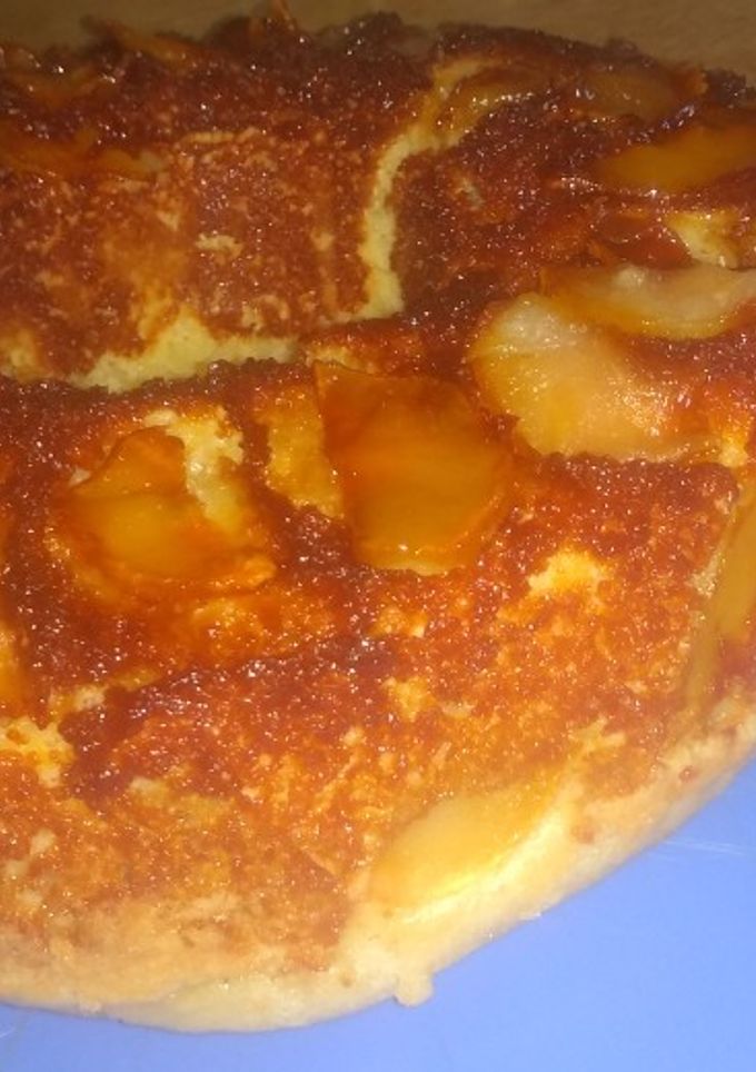 Una foto de Torta invertida de manzana
