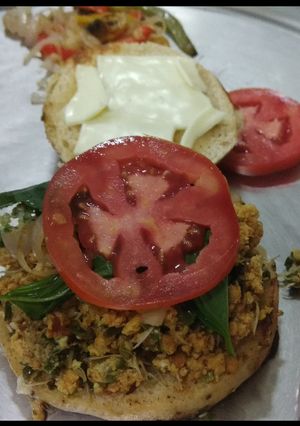 A picture of Anda Bhurji Burger.
