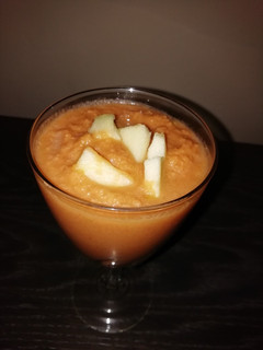 Una foto de Gazpacho de Manzana 🍏 (Sin Pan)
