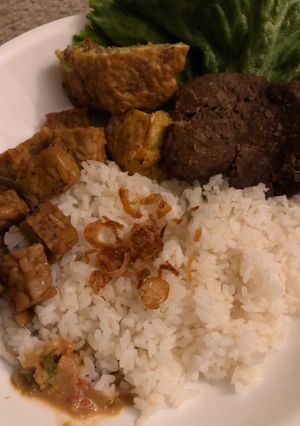 Foto resep Nasi Uduk Rice Cooker