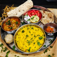 A picture of Lunch Platter.