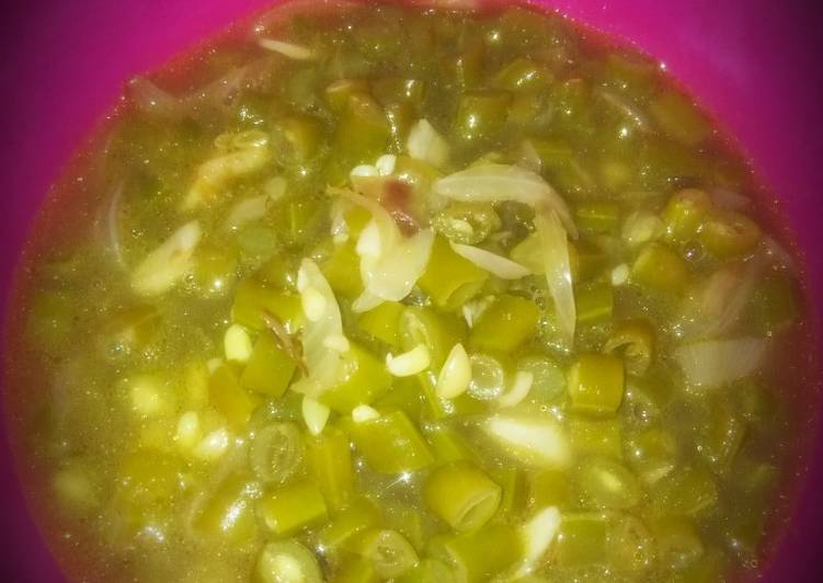 Buncis Bening Kemiri