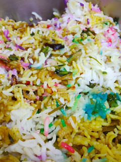 ஹைதராபாதி பிரியாணி (Hydrabhathi biryani Recipe in Tamil) செய்முறை முக்கிய புகைப்படம்