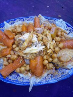 صورة لوصفة طبق تريد بلحم دجاج(رڨاڨ)