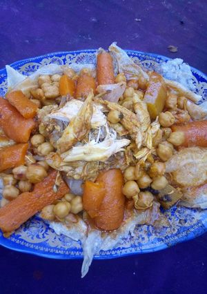 صورة لوصفة طبق تريد بلحم دجاج(رڨاڨ)