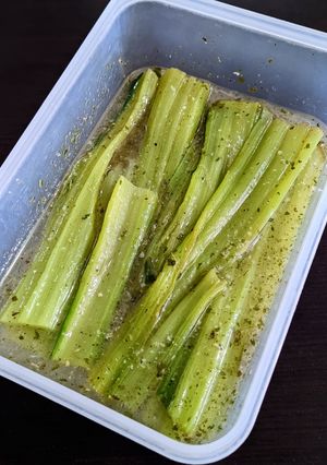 Una foto de Pencas de acelga a la vinagreta 🥬