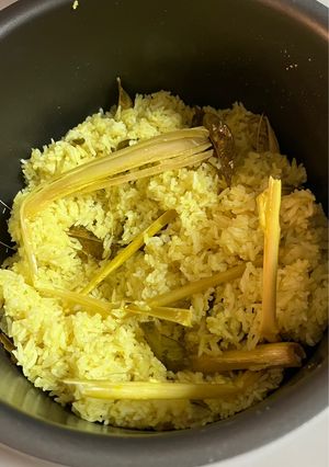 Foto resep Nasi Kuning homemade (magic com)