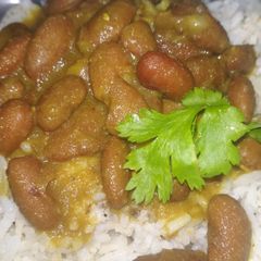 A picture of Rajma with Rice.