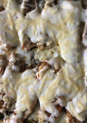 Una foto de Pescado al horno con salsa blanca