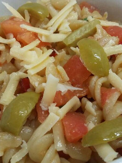 Una foto de Fideos con salsa express o ensalada de pasta