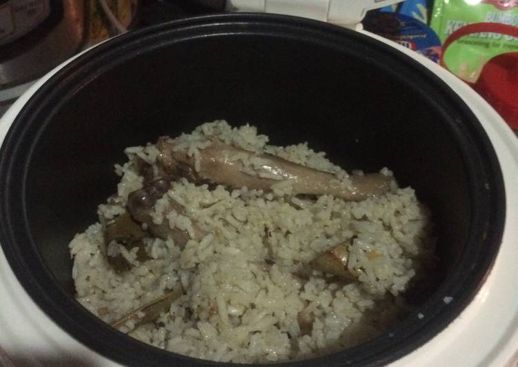 Langkah Mudah untuk Membuat Nasi hainam ayam rice cooker simple Anti Gagal