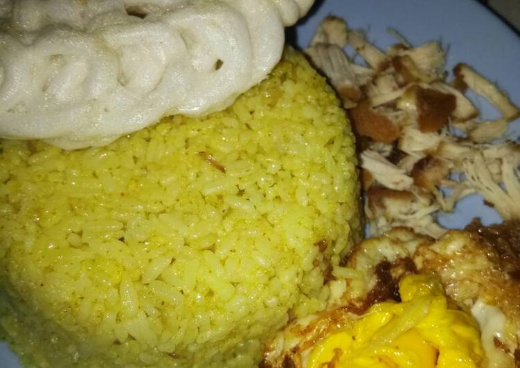 Nasi goreng kari 😋