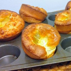 A picture of Perfect Popovers.