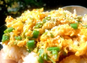 รูปของ ไข่ขยี้มิโซะก้านฟักแม้ว #Zerowaste Miso Scrambled Chayote Stem