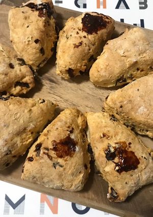 楓糖培根比是吉 Bacon Maple Syrup Biscuit 的食譜成品照片