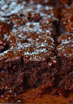 A picture of Easy Brownies!.