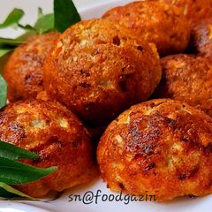 A picture of Jowar Appe.