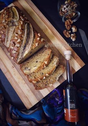 A picture of Whole Wheat Banana Walnut Cake.
