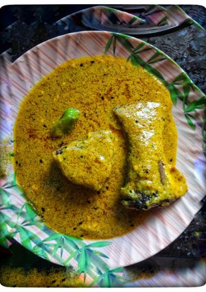 A picture of Sorshe Ilish.