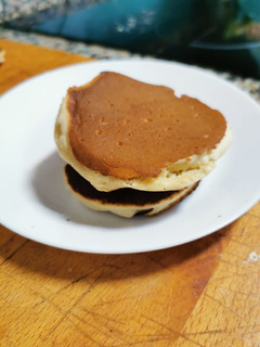 Una foto de Dorayaki caseros