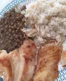 Arroz integral con pollo a la plancha y lentejas guisadas