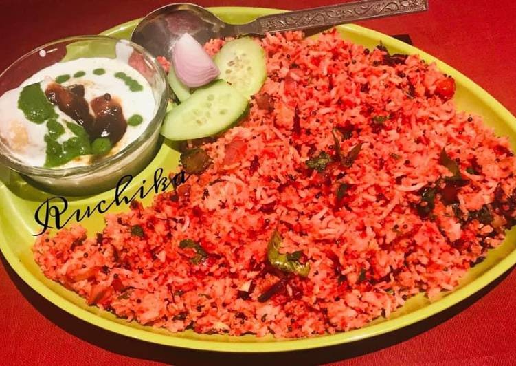 Beetroot coconut rice