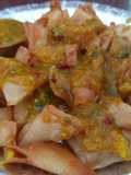 Mini Samosa with Aloo Chutney
