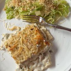 A picture of Rhonda’s Chicken Lasagna.