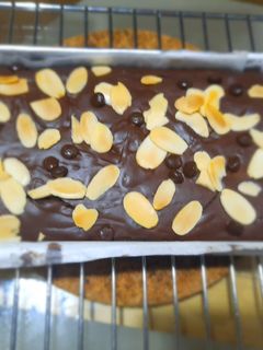 Foto resep Almond Choco Brownies (No Mixer, Anti Gagal)