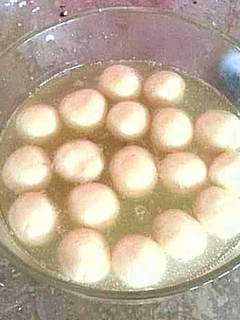 A picture of Rasgulla.