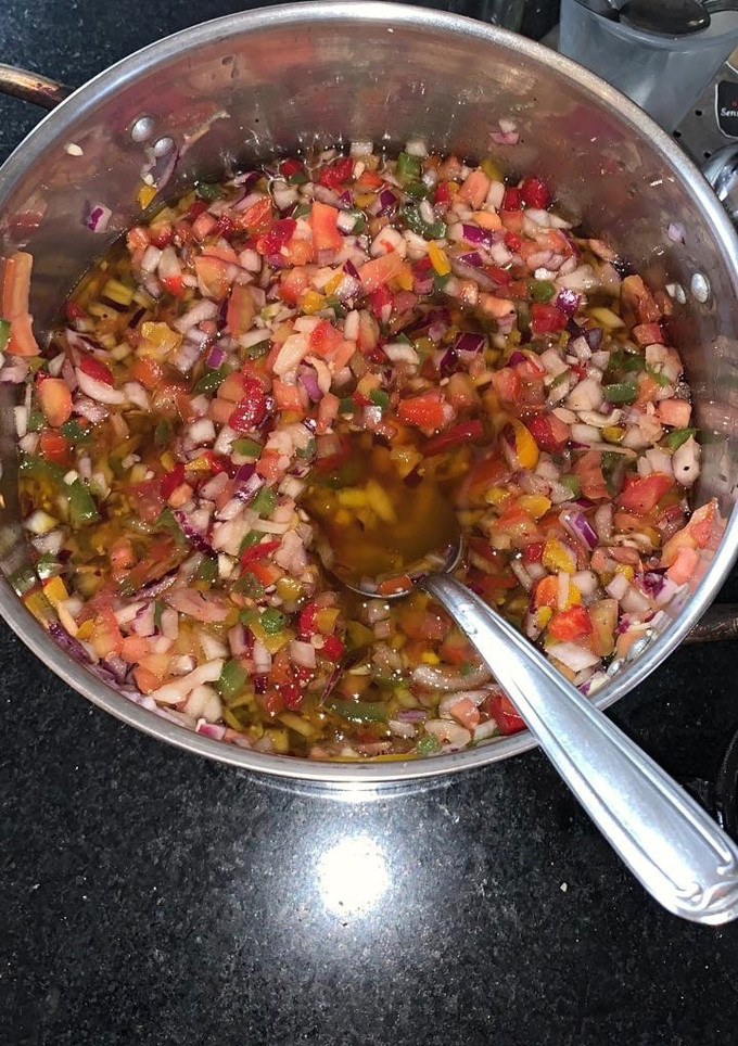 Una foto de Salsa criolla