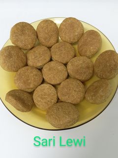 Una foto de Galletas de aceite dulces en Horno microondas (receta caliente de 3 ingredientes)