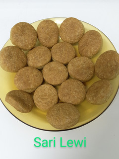 Una foto de Galletas de aceite dulces en Horno microondas (receta caliente de 3 ingredientes)