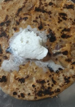 A picture of Panner paratha.