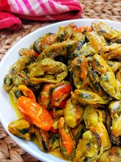 Foto resep Kerang Hijau Bumbu Kuning