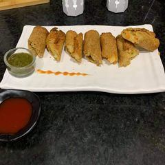 A picture of Bread Rolls.