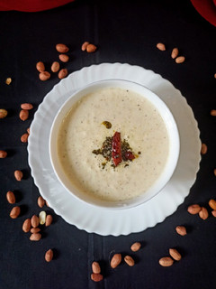 नारियल चटनी (nariyal chutney recipe in Hindi) रेसिपी मुख्य फोटो