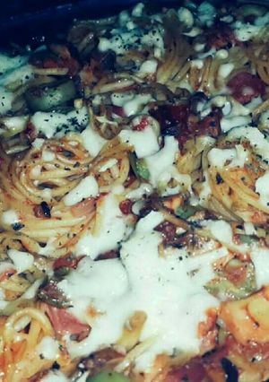 صورة لوصفة إسباجتي بالسوسيس و الزيتون 🍝 🍝 🍝