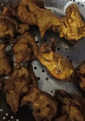 A picture of Onion pakore.
